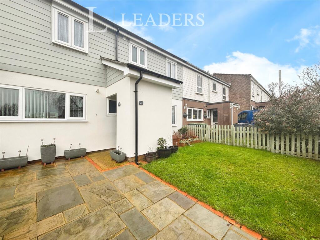 Main image of property: Curlew Gardens, Waterlooville, Hampshire