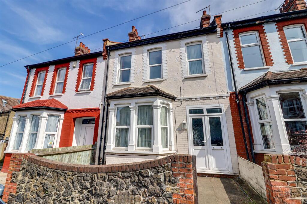 Main image of property: Glenwood Avenue, Westcliff-on-Sea