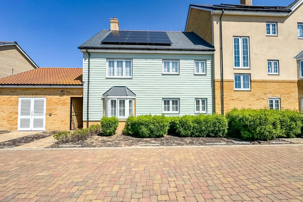 Main image of property: Henry Crescent, Rochford