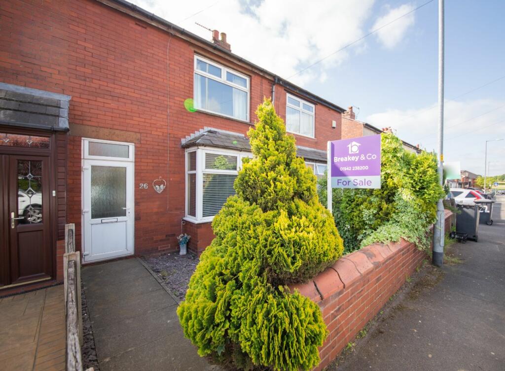 2 bedroom terraced house for sale in Spring Road, Orrell, WN5