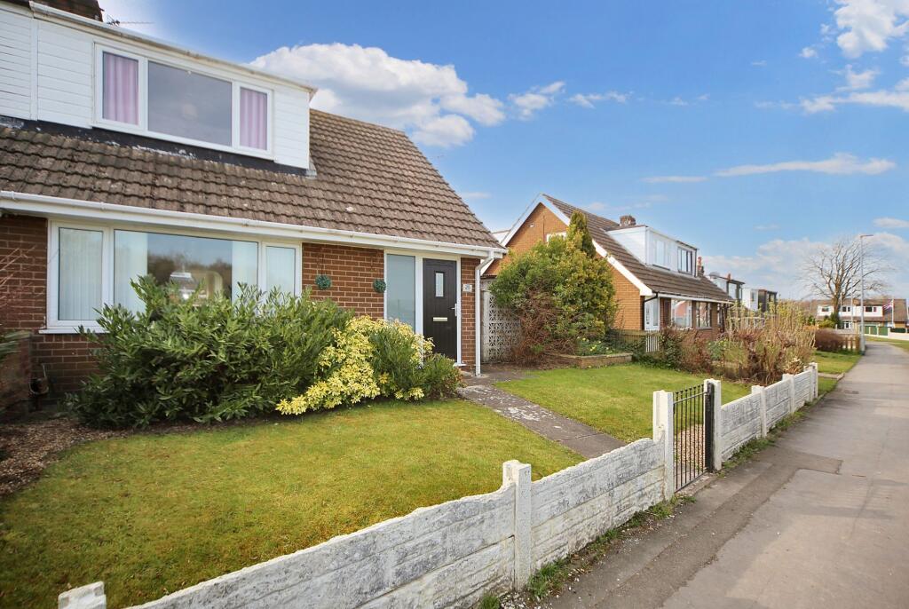 Main image of property: Garside Grove, Wigan, WN3