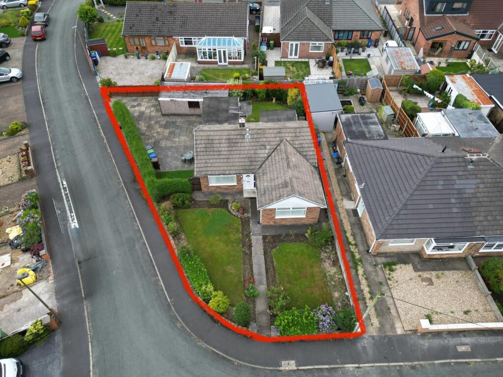 Main image of property: Oakfield Crescent, Aspull, WN2