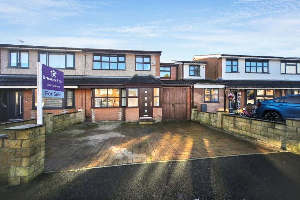 Main image of property: Pinewood Close, Abram, WN2