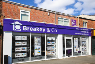 Breakey & Co, Wiganbranch details