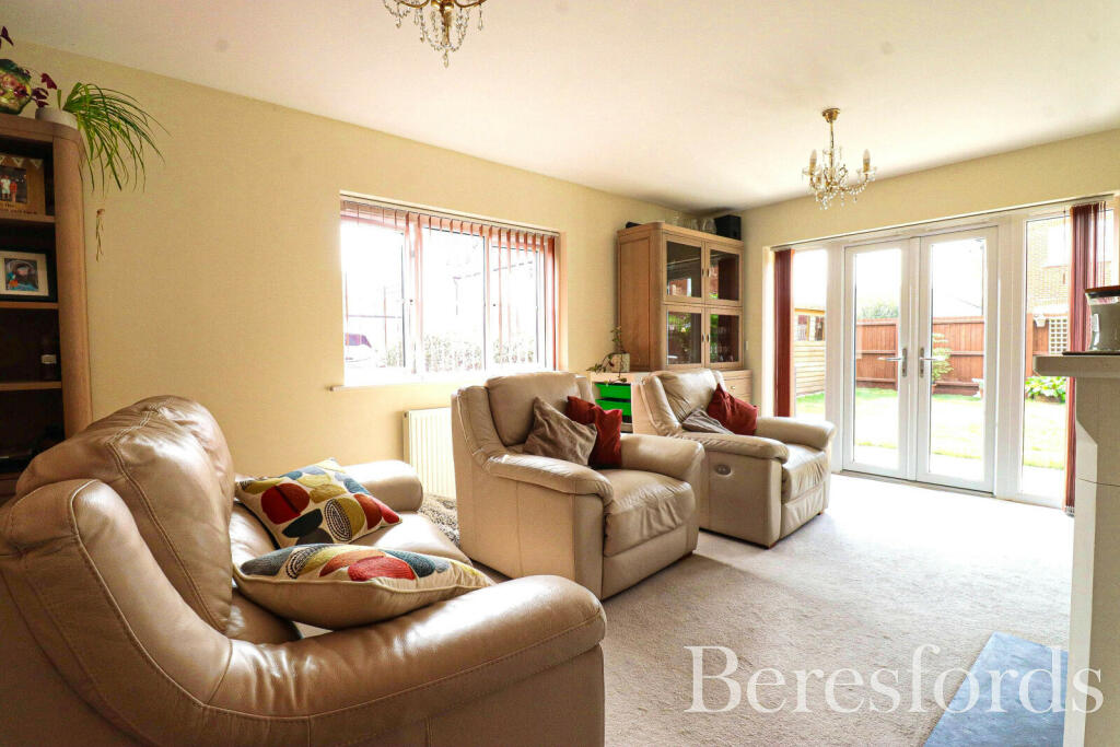 Additional property image - Southfields, Tillingham, CM0