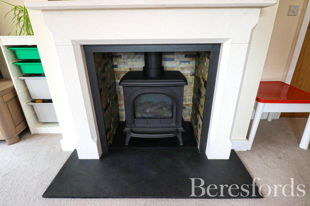 Additional property image - Southfields, Tillingham, CM0
