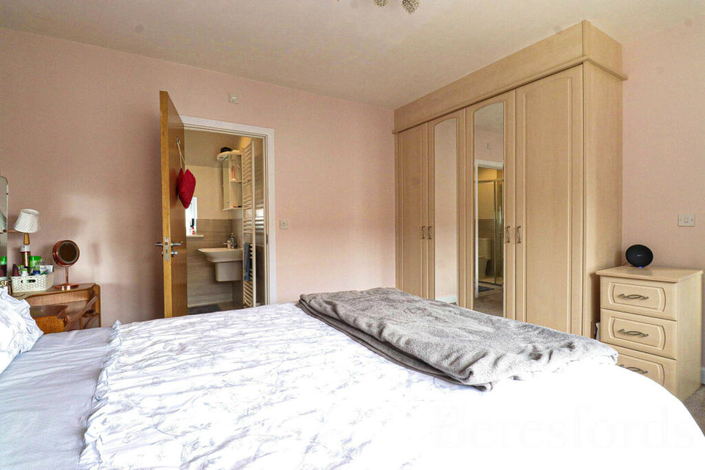 Additional property image - Southfields, Tillingham, CM0