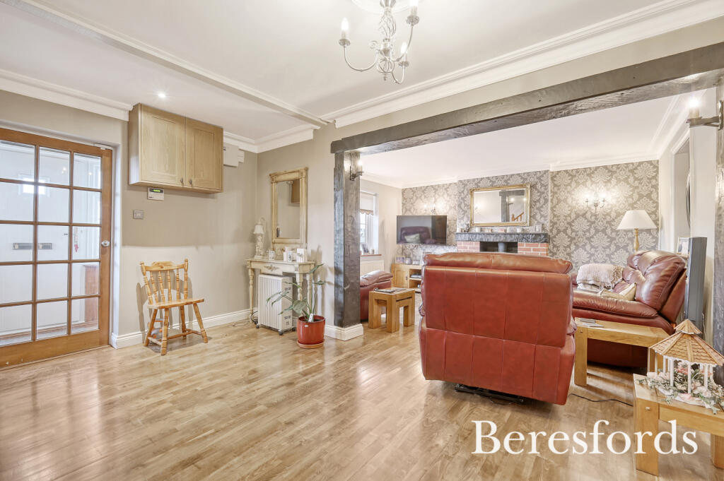 Additional property image - Marshes, Burnham-on-Crouch, CM0