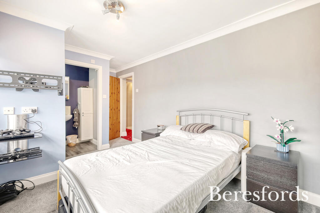 Additional property image - Marshes, Burnham-on-Crouch, CM0