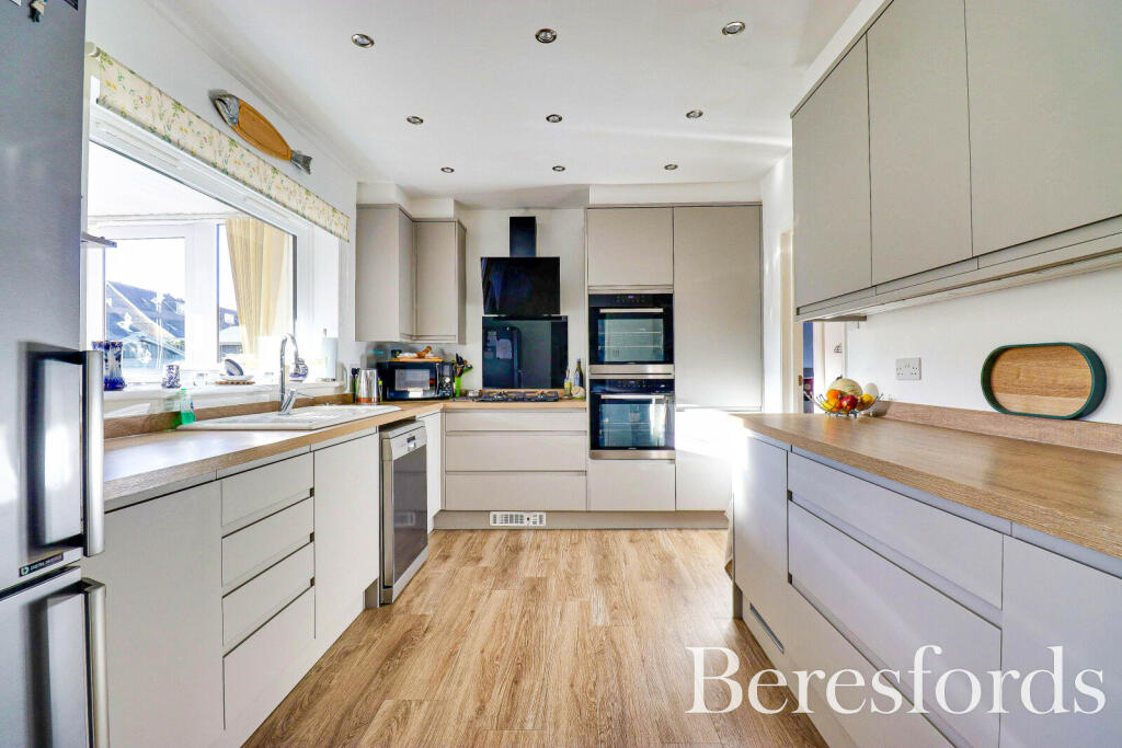 Additional property image - Highlands Drive, Maldon, CM9
