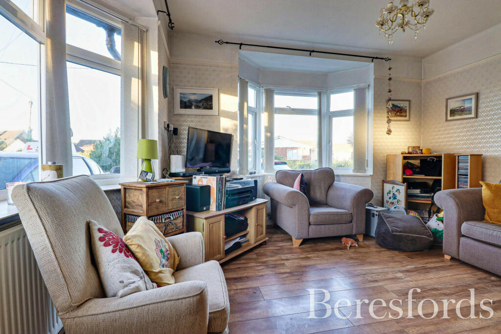 Additional property image - Crescent Road, Heybridge, CM9