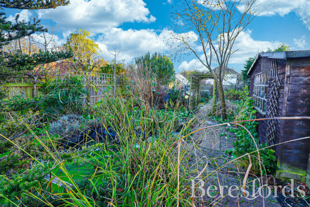 Additional property image - Crescent Road, Heybridge, CM9