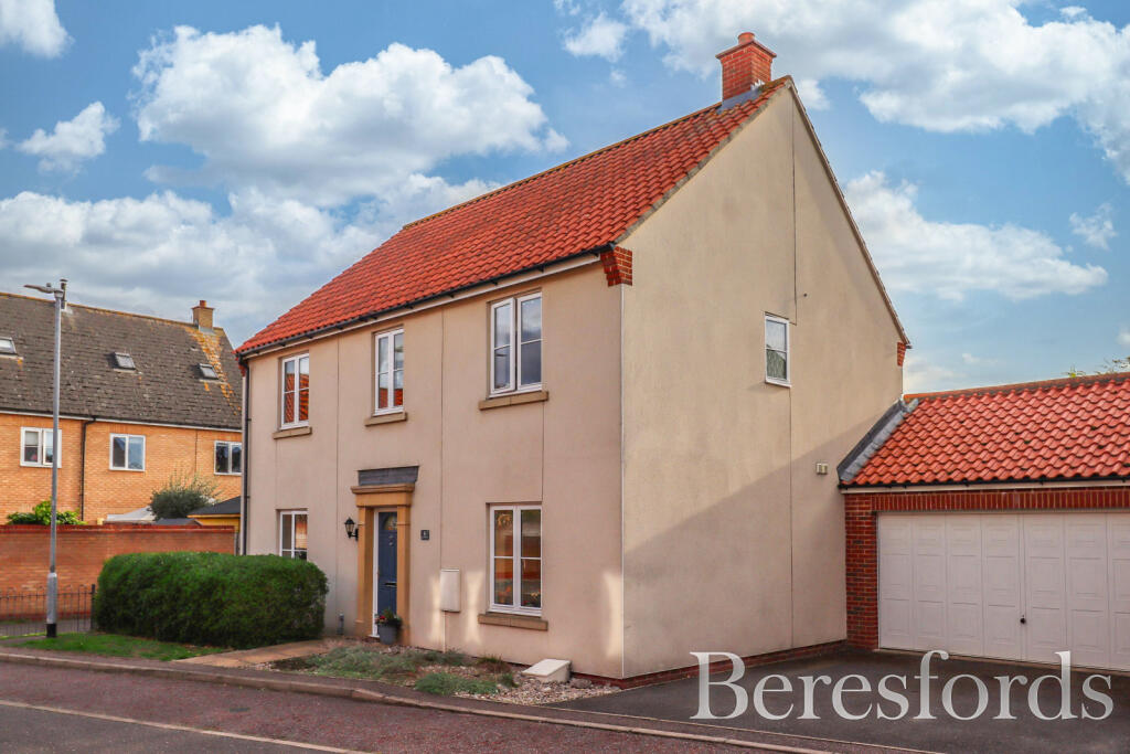 Main image of property: St. Pauls Mews, Heybridge, CM9