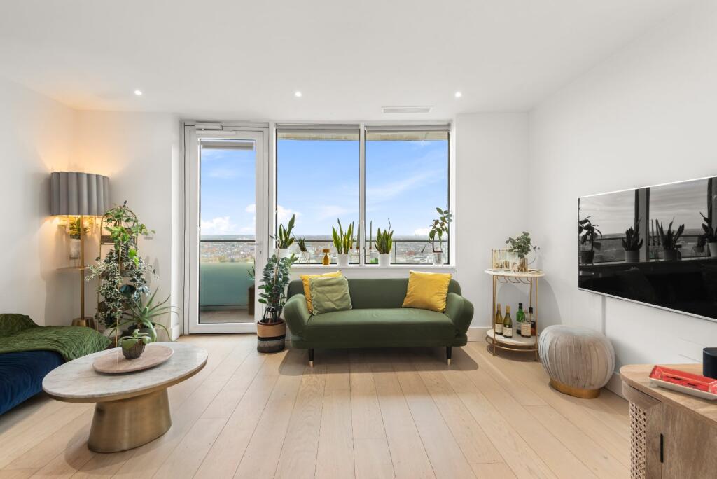 Main image of property: Lombard Wharf, 
12 Lombard Road, SW11