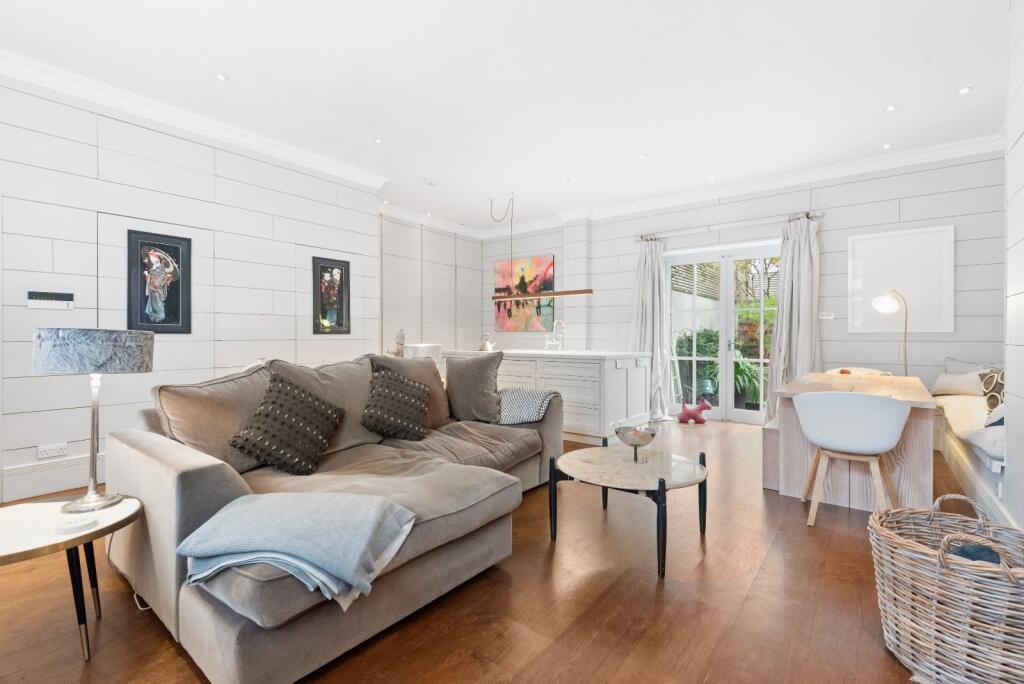 Main image of property: Kersley Mews, 
Battersea Park, SW11