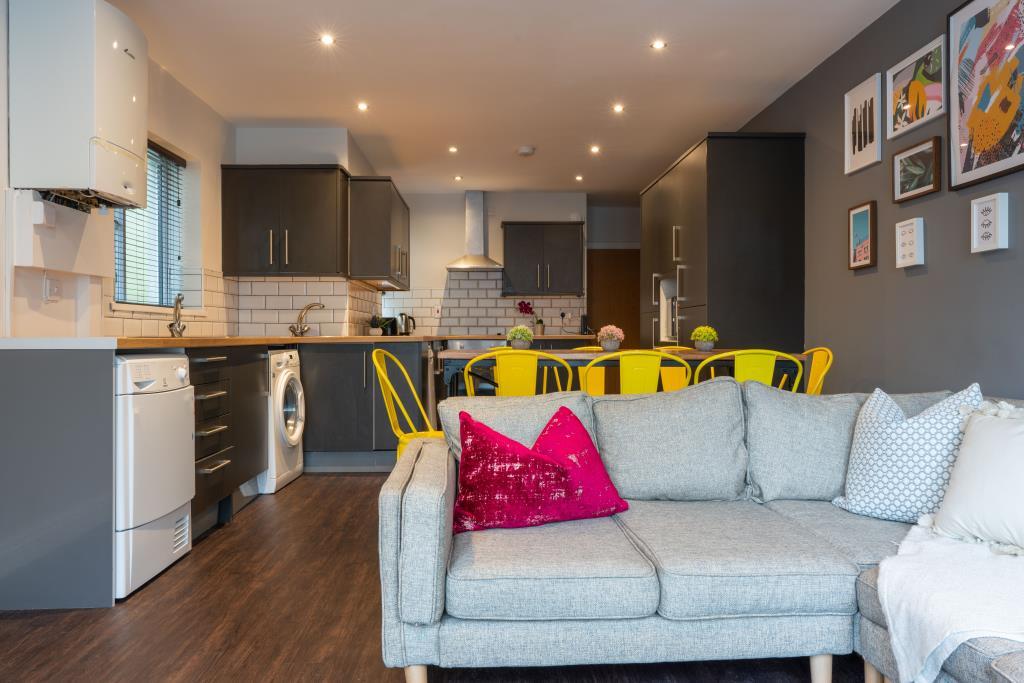 Main image of property: St Peters Street, Cardiff, CF24