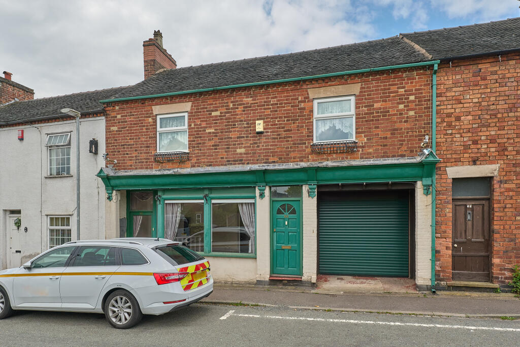 Mixed use property for sale in 5860 Old Road, Oulton Heath, Stone