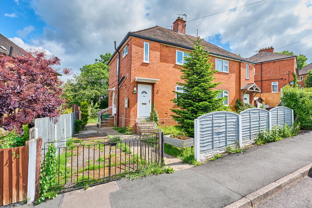 Main image of property: 29 Wrekin View, Madeley, Telford, Shropshire TF7 5HY