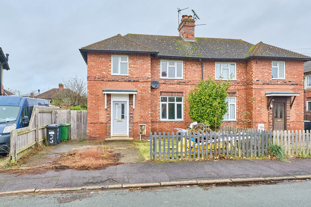 Main image of property: 3 Crowmere Green, Monkmoor, Shrewsbury, Shropshire SY2 5HU