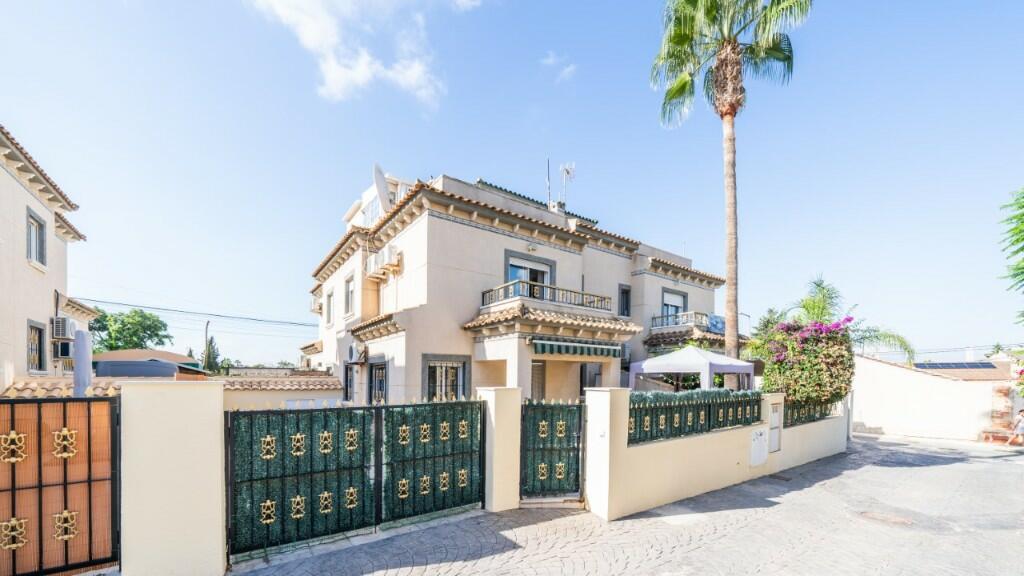 Main image of property: La Marina, Alicante, Valencia