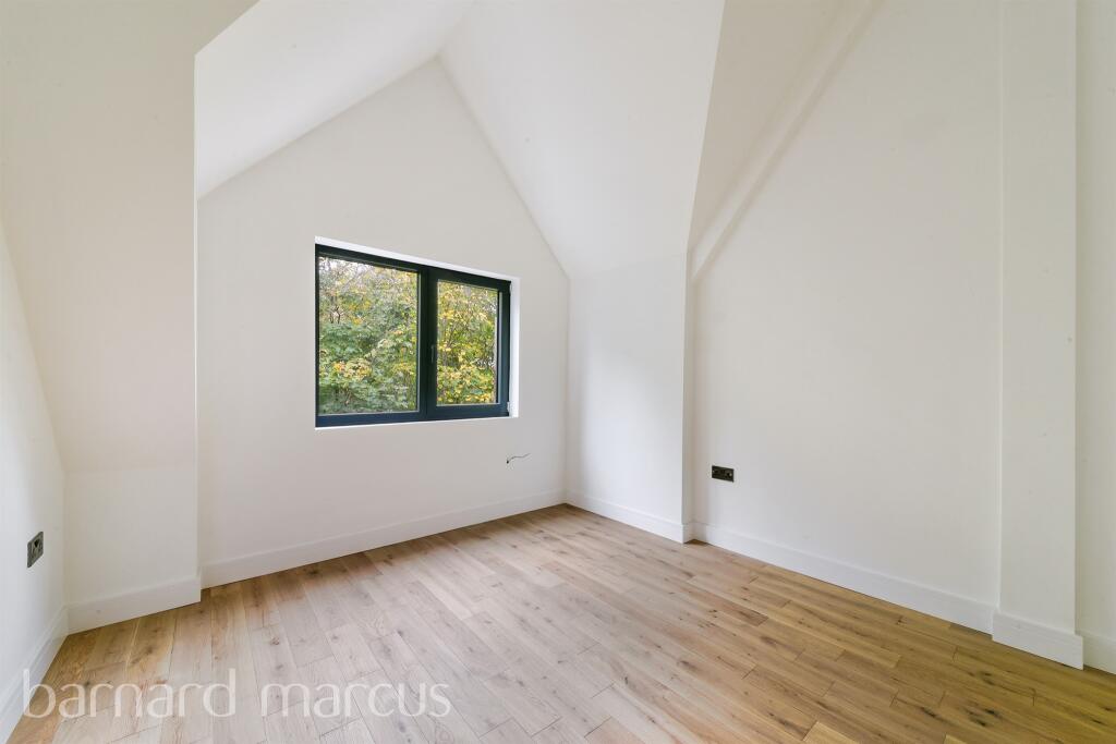 Additional property image - Russell Hill, Purley