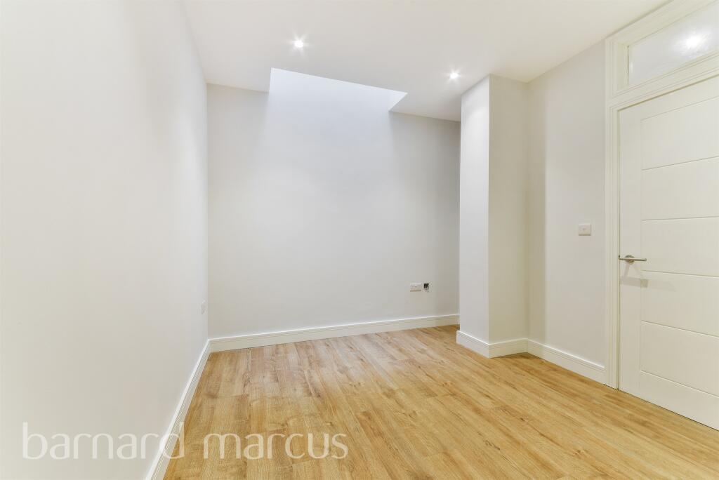 Additional property image - Purley Rise, Purley
