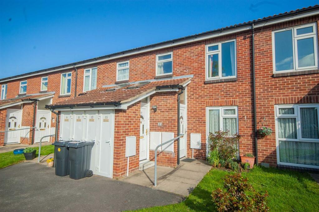 1 bedroom retirement property for sale in Constable View, Chelmsford, CM1