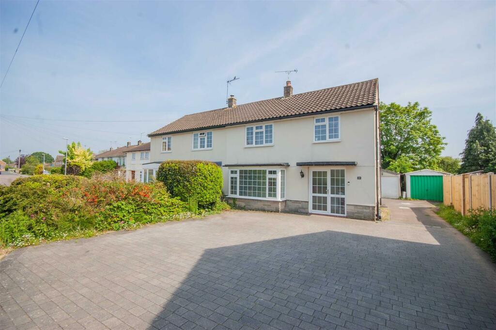 3 bedroom semidetached house for sale in Falmouth Road, Chelmsford, CM1