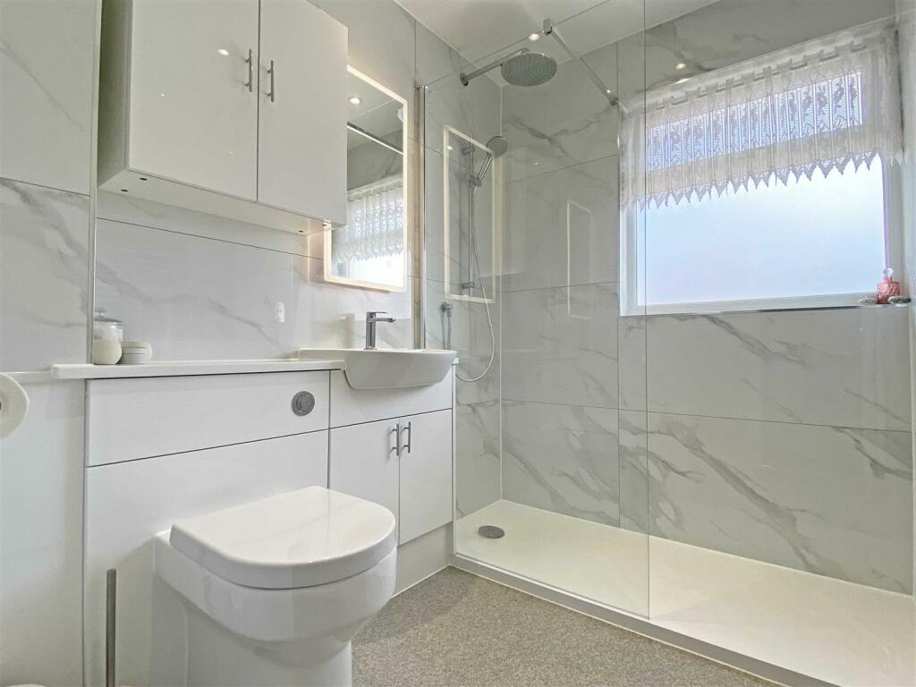 Additional property image - Wilkinsons Mead, Chelmer Village, Chelmsford