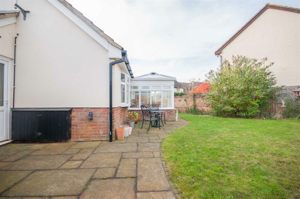 Additional property image - Wilkinsons Mead, Chelmer Village, Chelmsford