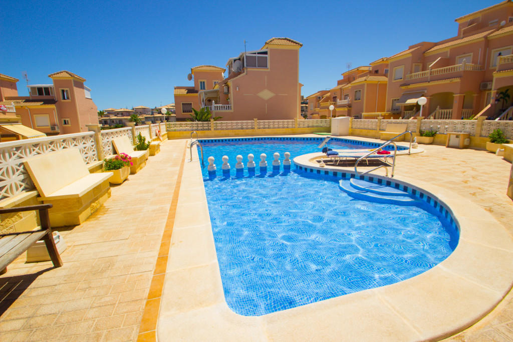 2 bedroom town house for sale in Playa Flamenca, Alicante