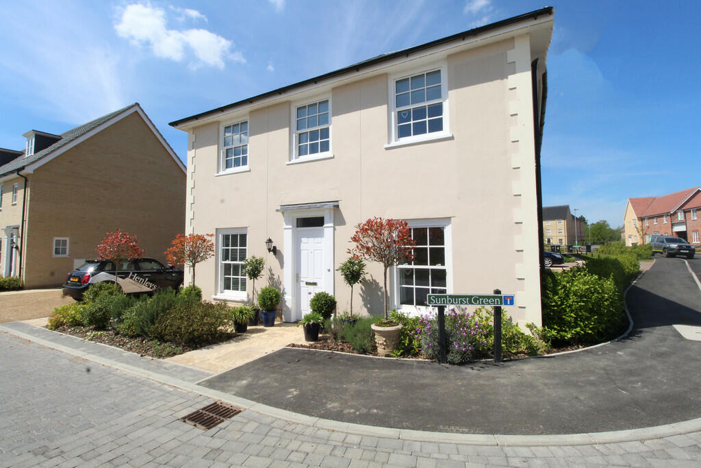4 bedroom detached house for rent in Sunburst Green, Soham, CB7