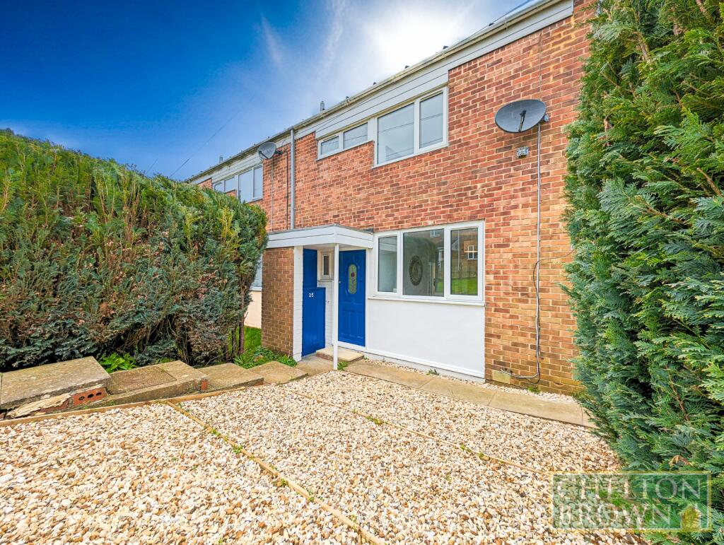 3 bedroom end of terrace house for sale in The Medway, Daventry, NN11