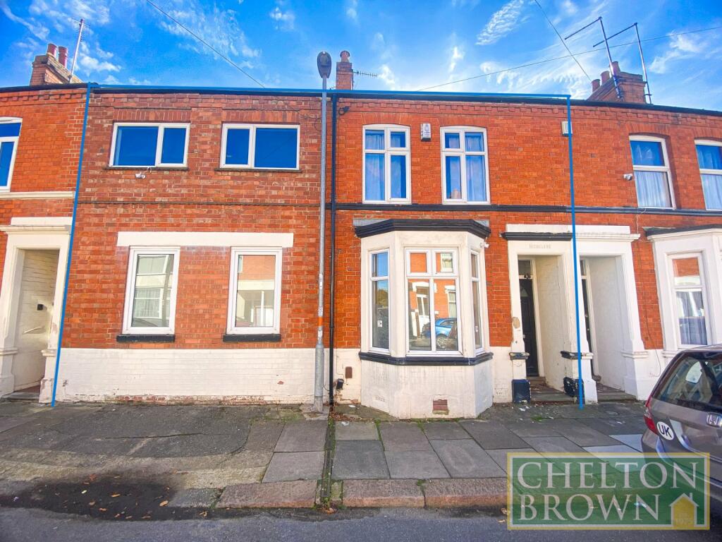 2 bedroom terraced house for sale in Stanhope Road, Queens Park