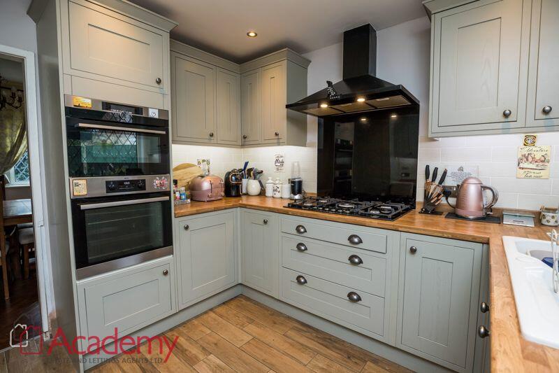 3 bedroom semidetached house for sale in Old Upton Lane, Widnes, WA8