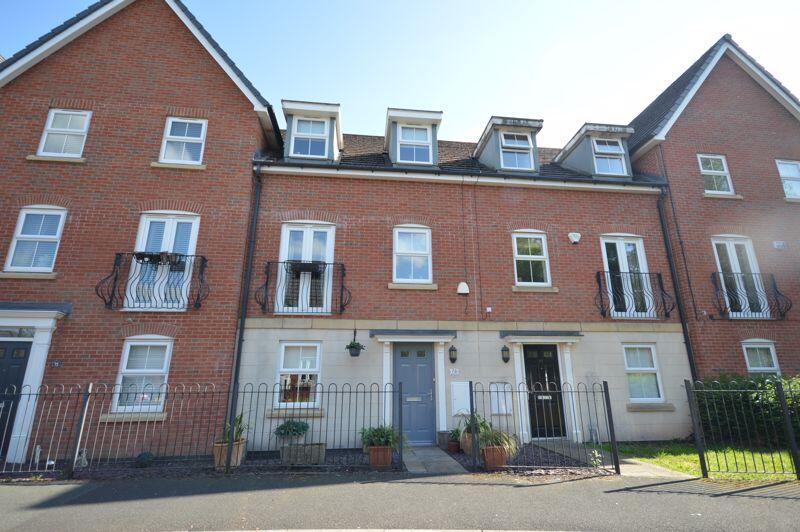 Main image of property: Lingwell Park, Widnes