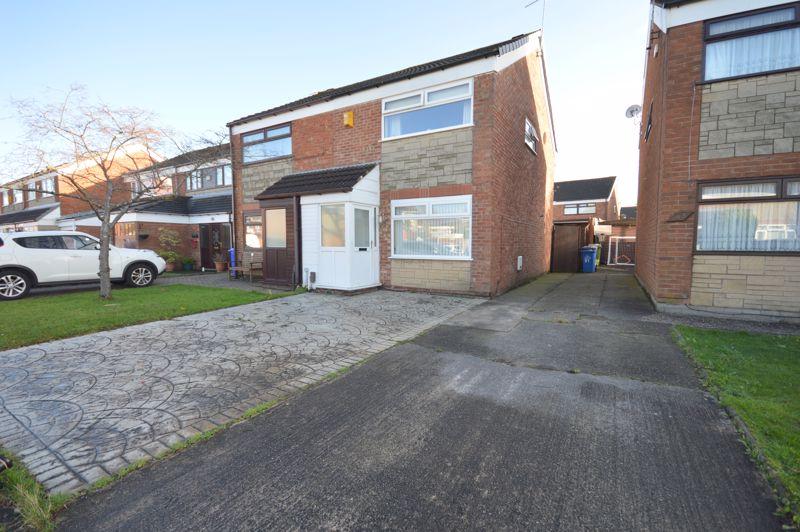 3 bedroom semidetached house for sale in Radnor Drive, Widnes, WA8