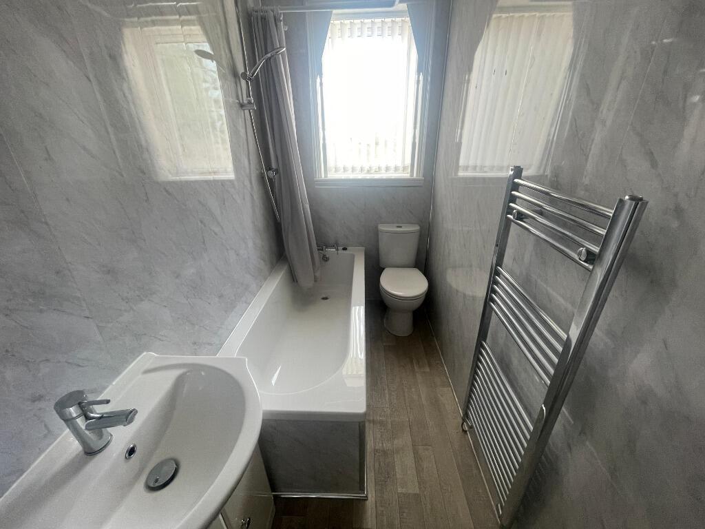 Flat to rent on Nelson Street, Newmilns, East Ayrshire, KA16