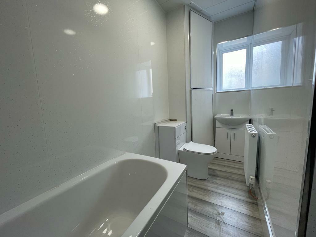 Flat to rent on High Street, Newmilns, East Ayrshire, KA16