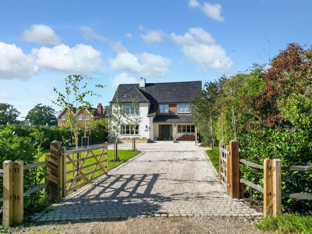 Main image of property: Vale Road, Claygate, KT10