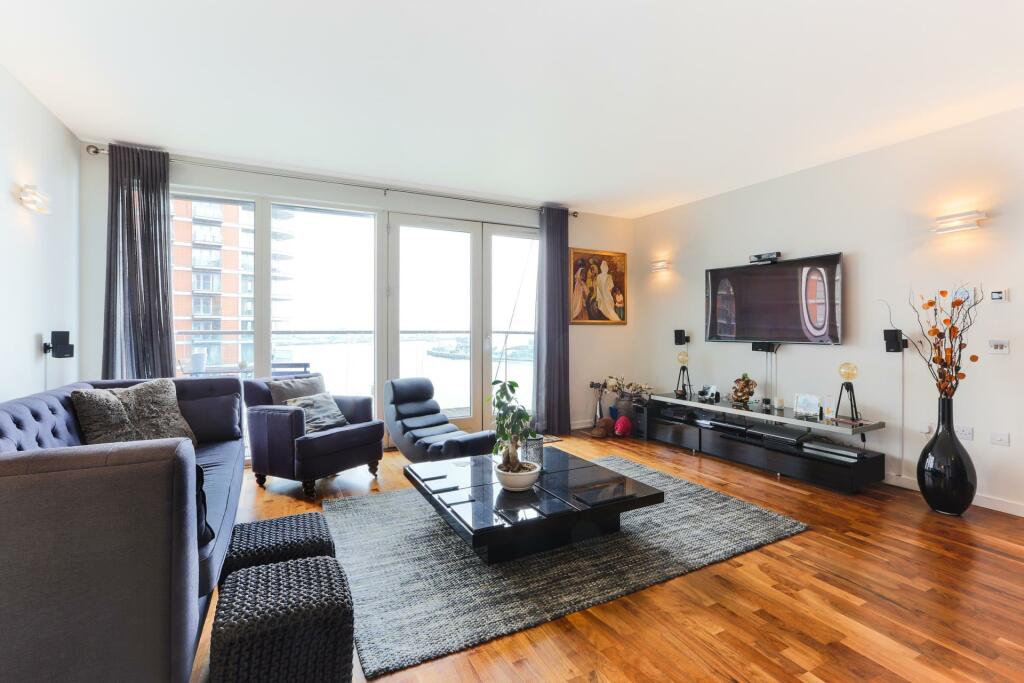 Main image of property: New Providence Wharf, Fairmont Avenue, London, E14