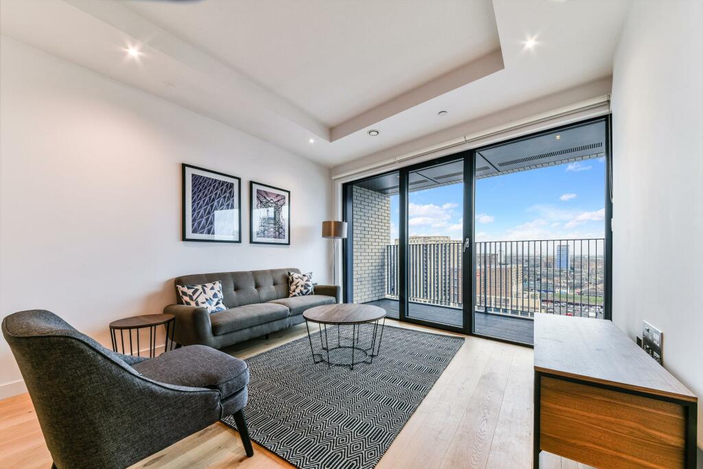 Main image of property: Defoe House, London City Island, London, E14