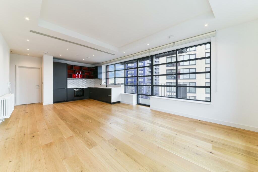 2 bedroom apartment for rent in Defoe House, London City Island, London