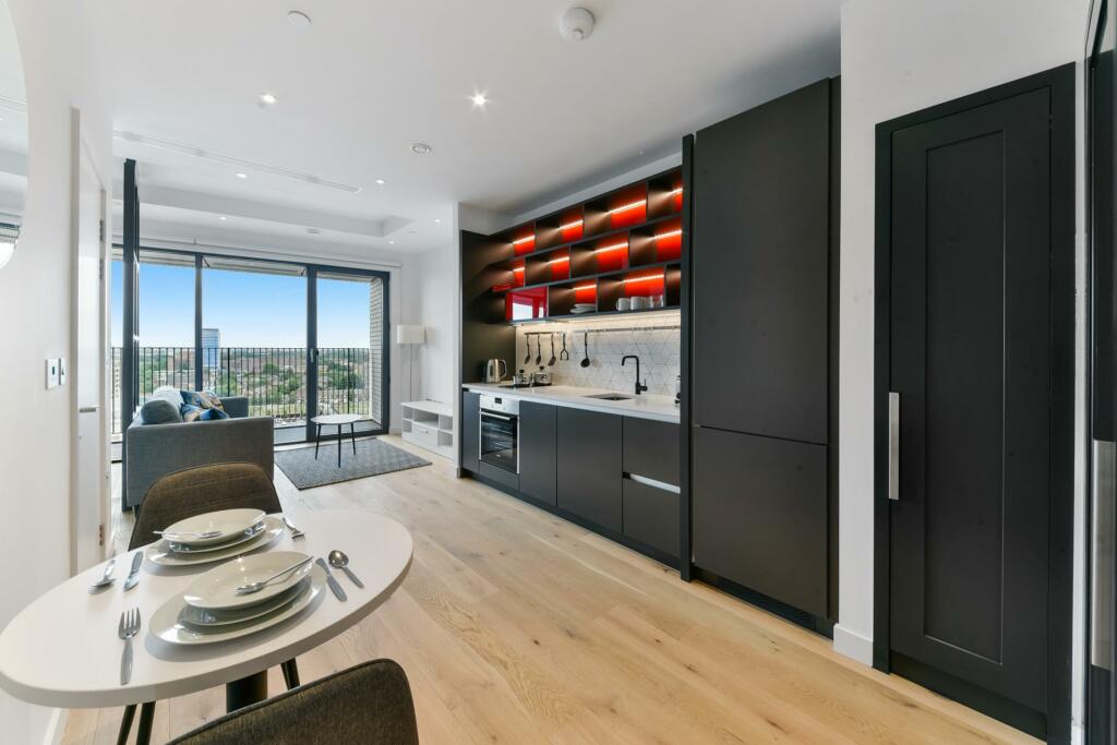 Main image of property: Corson House, London City Island, London, E14