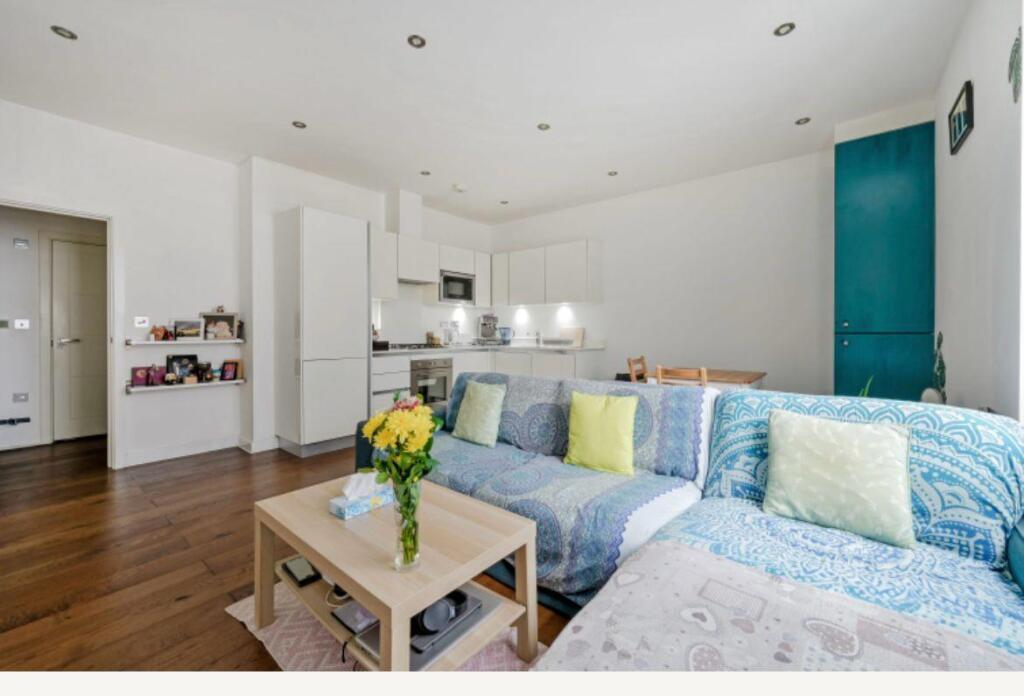 Main image of property: Loren Apartments, 51 Blair Street, London, E14