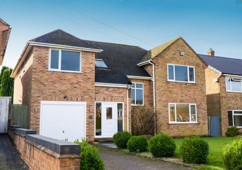 5 bedroom detached house for sale in Honeyborne Road, Sutton Coldfield, B75