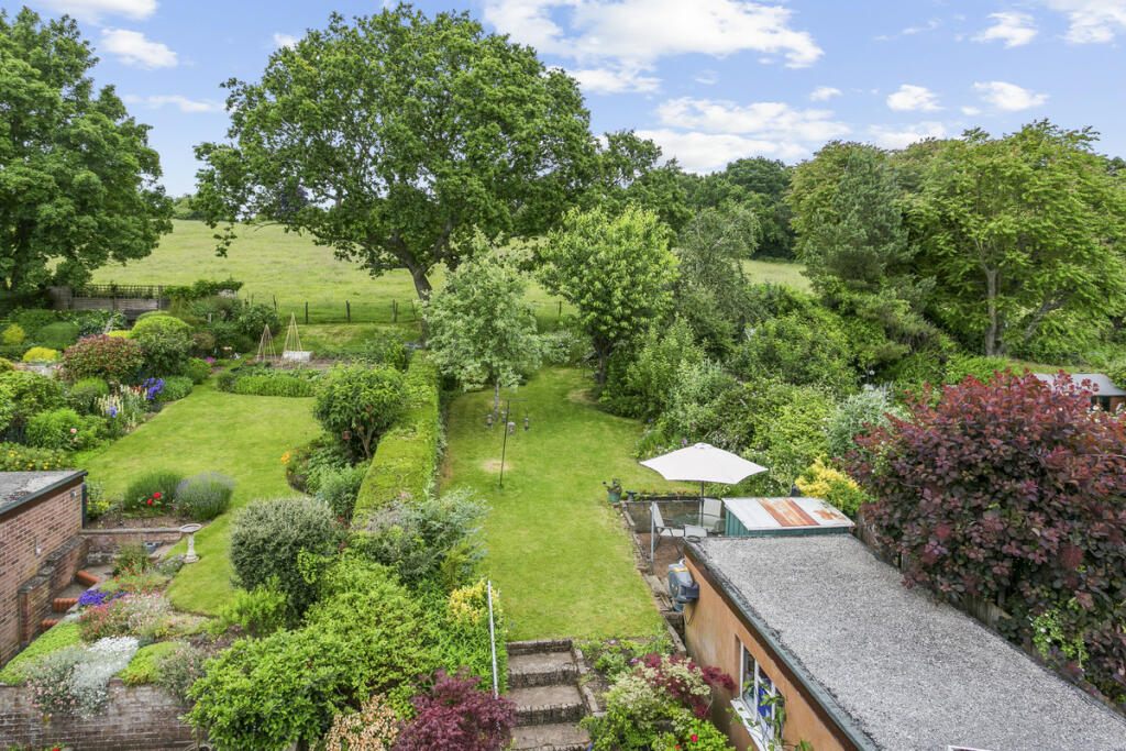 4 bedroom semidetached house for sale in Barnhill Road, Marlow, SL7