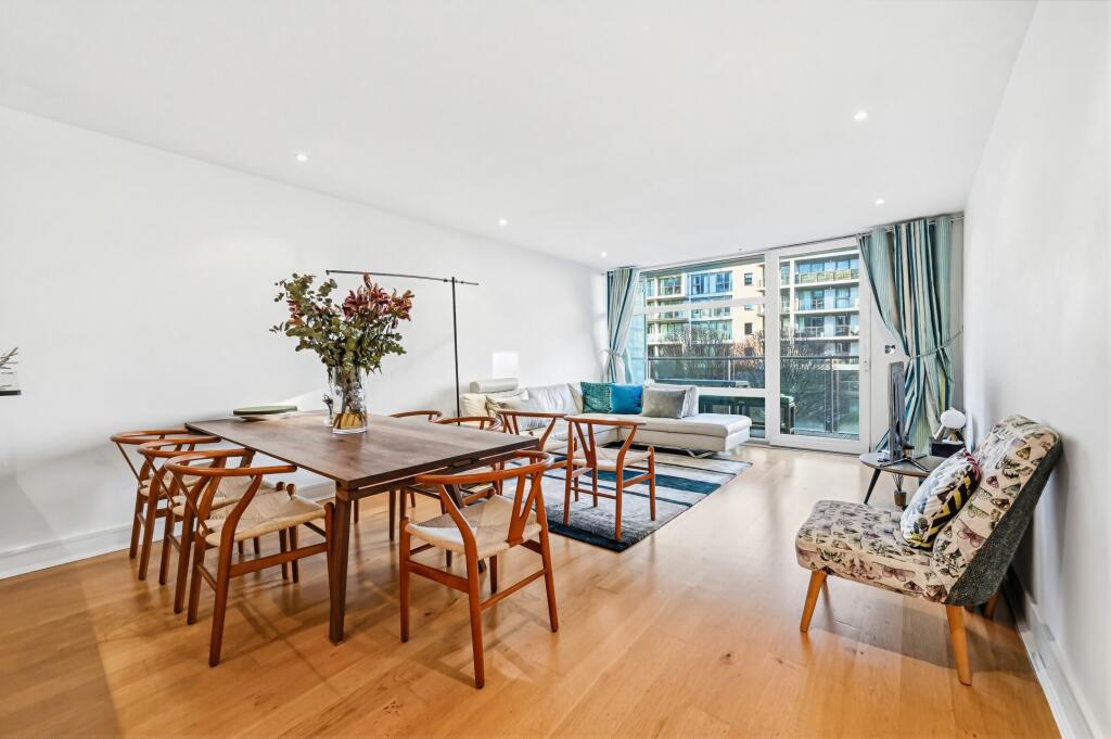 Main image of property: Howard Building, Chelsea Bridge Wharf, London, SW11 