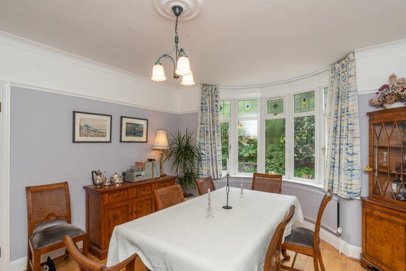 4 bedroom detached house for sale in Wood Street, Wollaston