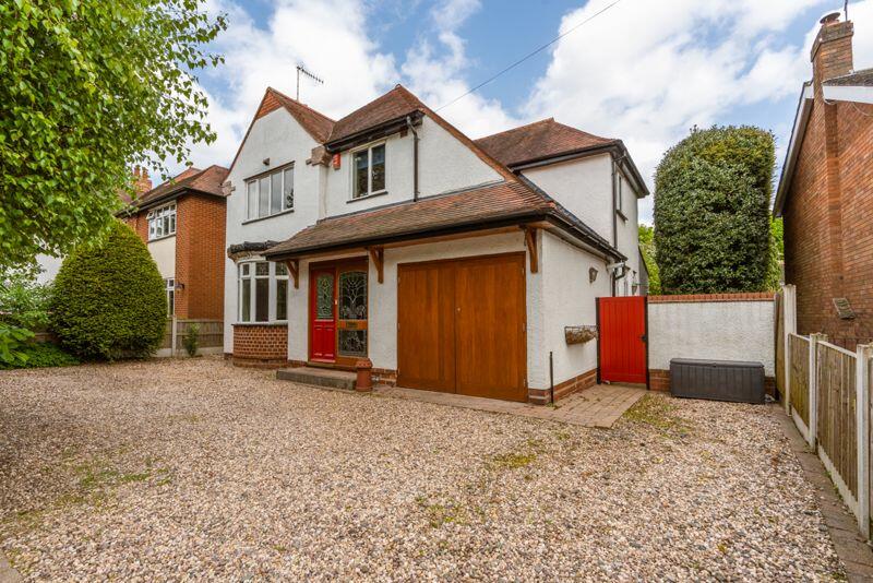 4 bedroom detached house for sale in Wood Street, Wollaston